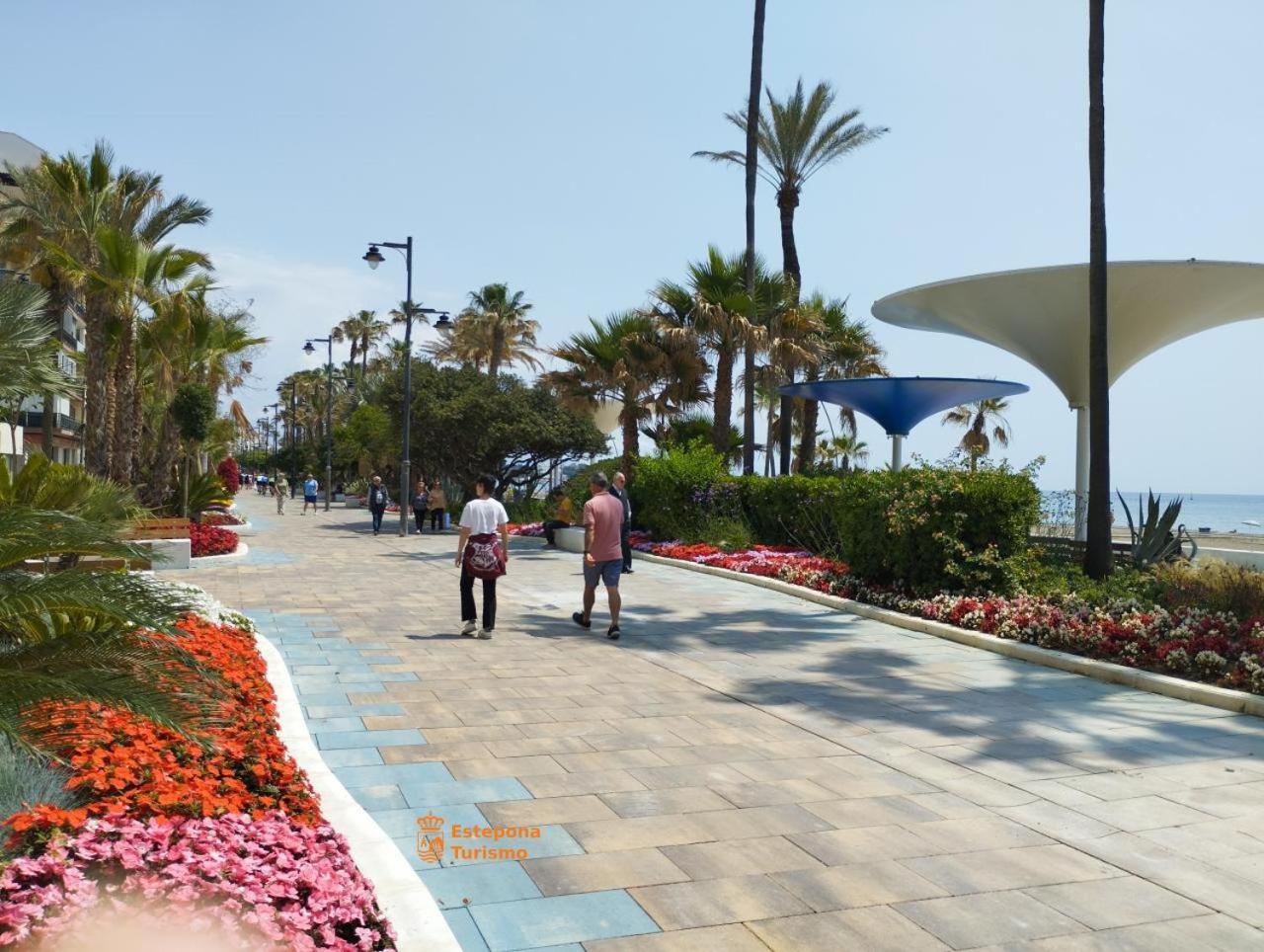 Encantadora Casa En El Corazon De * Estepona