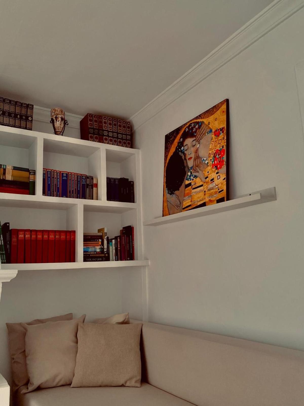 Encantadora Casa En El Corazon De Estepona